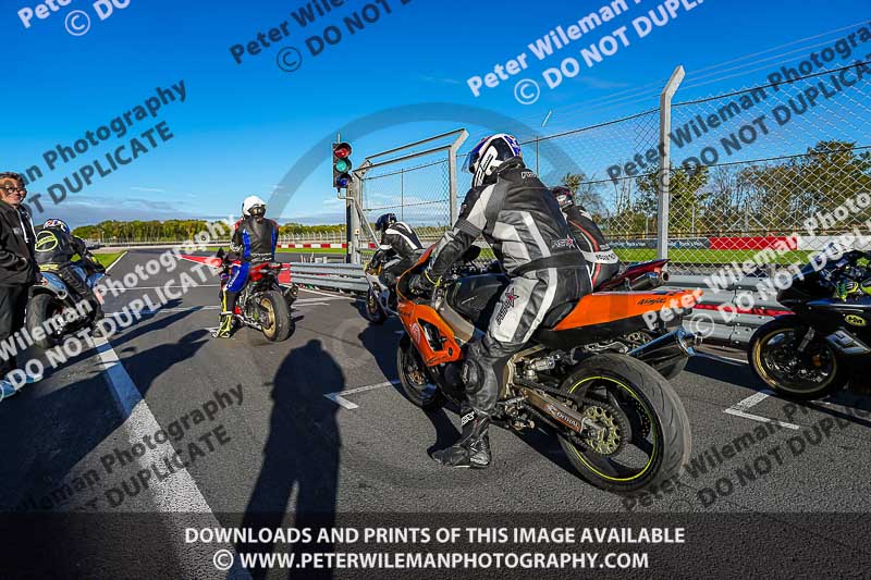 donington no limits trackday;donington park photographs;donington trackday photographs;no limits trackdays;peter wileman photography;trackday digital images;trackday photos